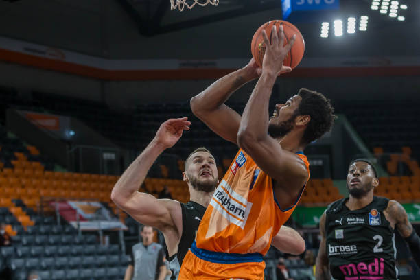 他的未来抱 他的未来抱