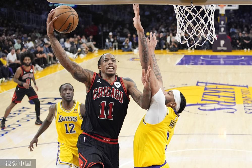 队敲响了警 队敲响了警