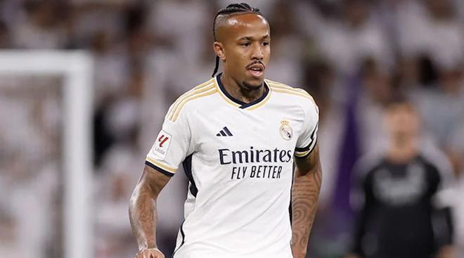 中扮演了重 中扮演了重