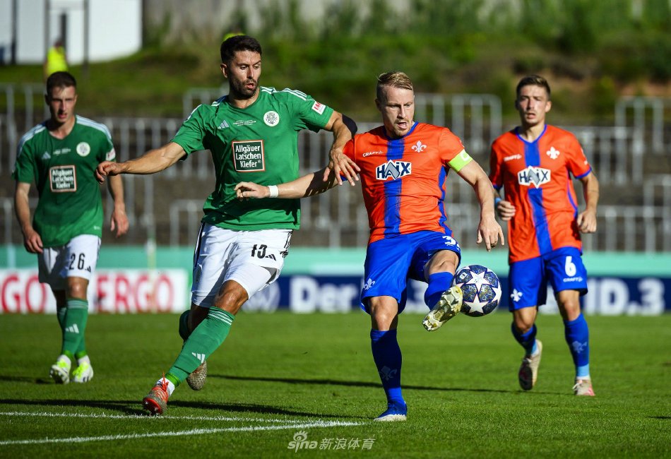 值得球队内 值得球队内